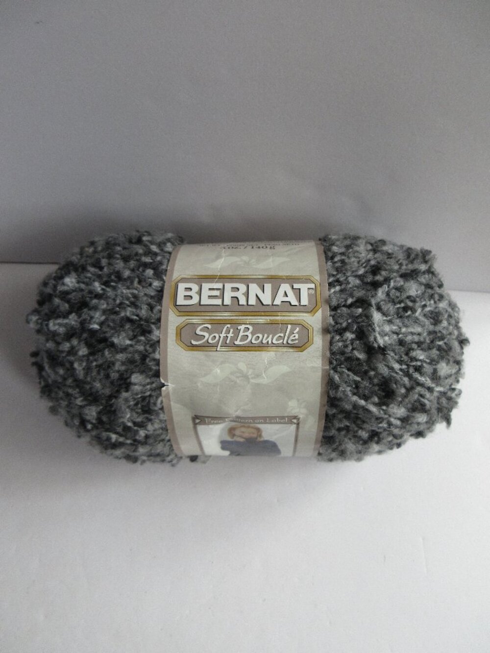 Bernat Soft Boucle Yarn 5 Oz Skein Bulky 5 Grey Shades #928108 Acrylic/Polyester